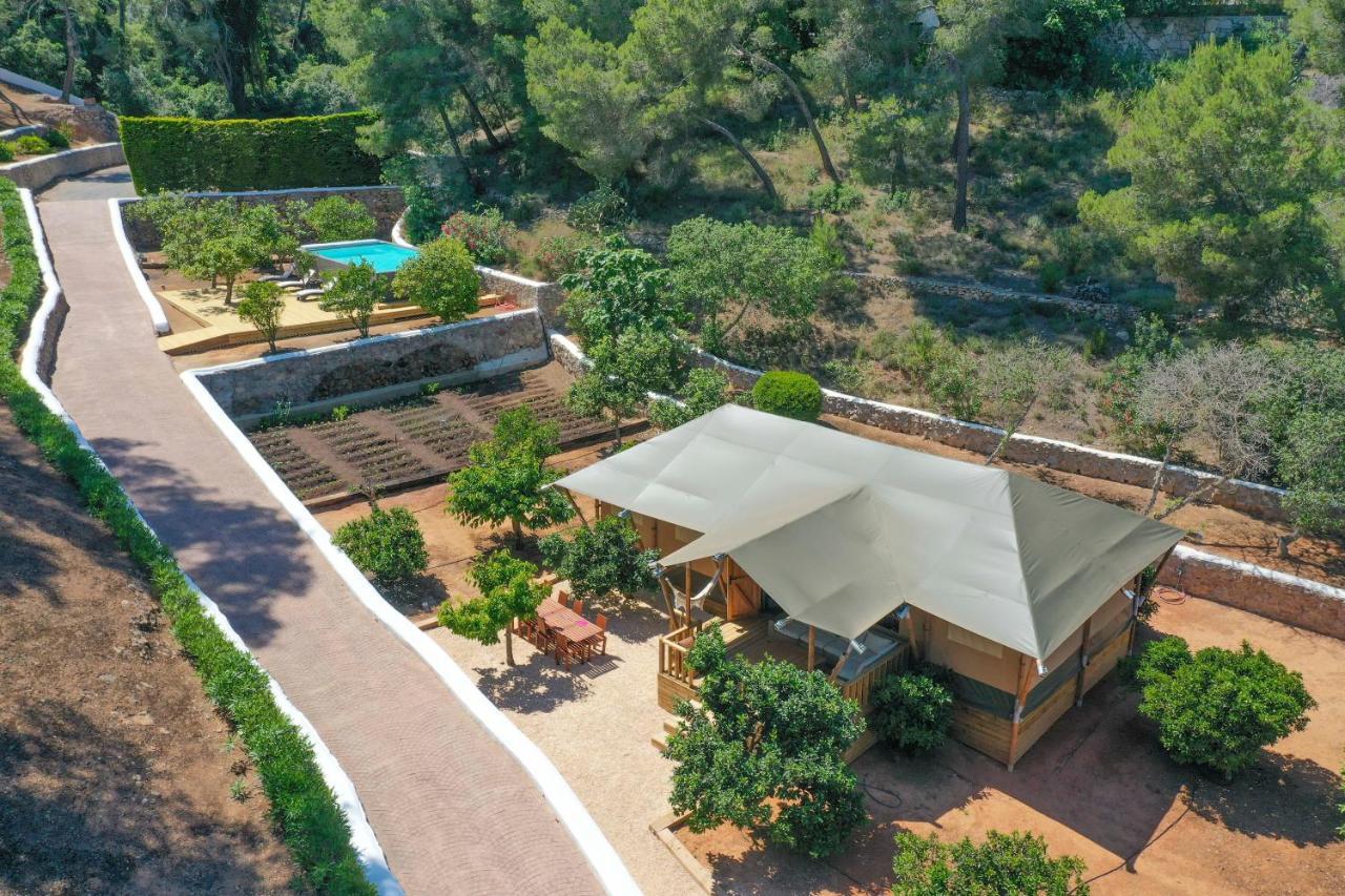 Oasis Villas Complex Cala Llonga  Exteriér fotografie