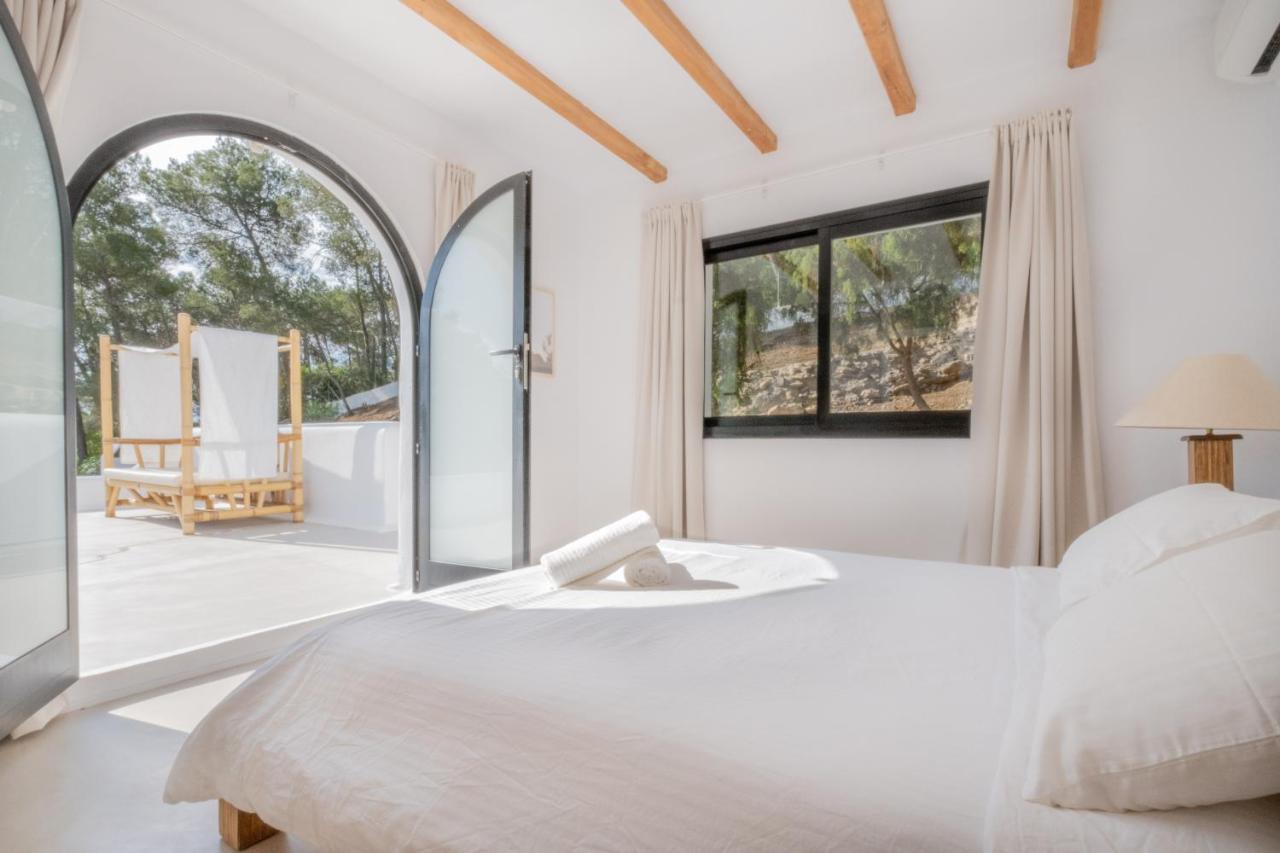 Oasis Villas Complex Cala Llonga  Exteriér fotografie