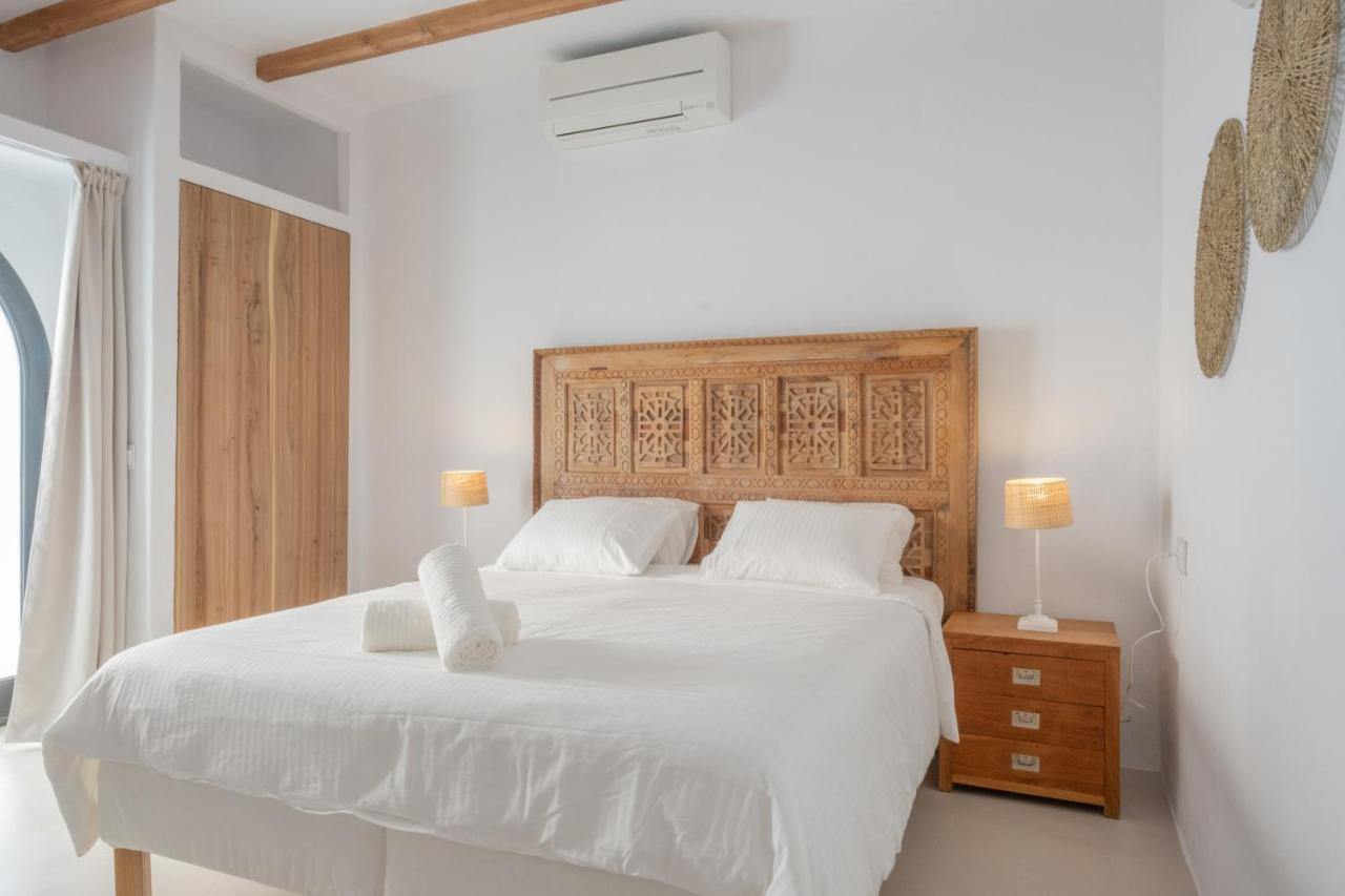 Oasis Villas Complex Cala Llonga  Exteriér fotografie